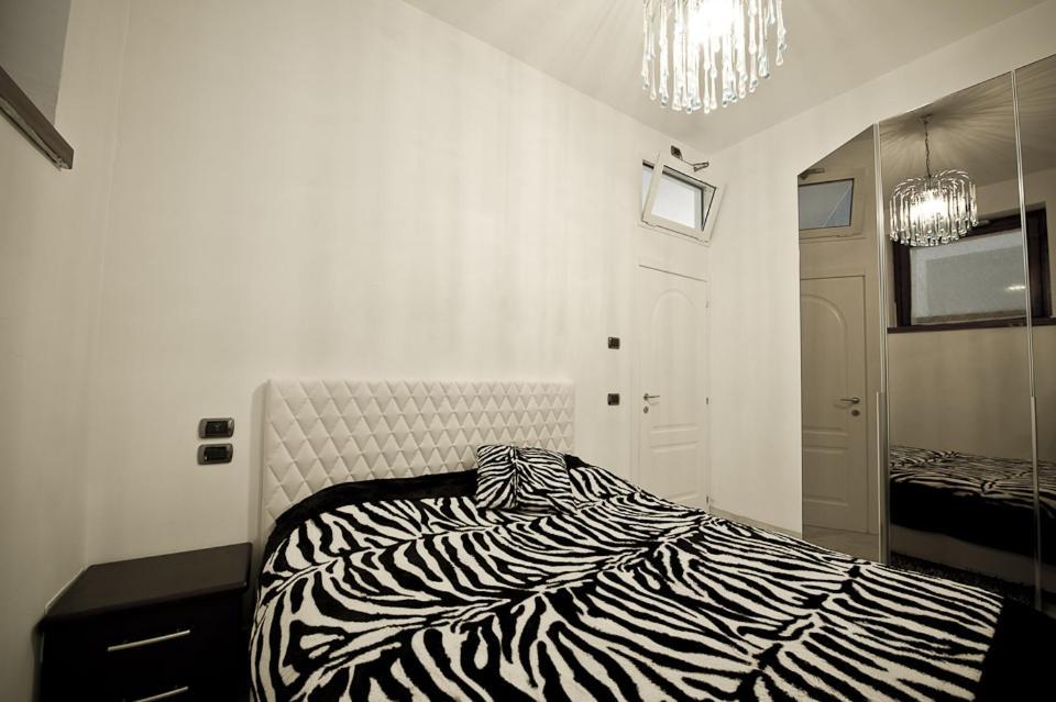 Appartamenti Luxury Arco Bagian luar foto