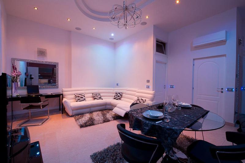 Appartamenti Luxury Arco Bagian luar foto