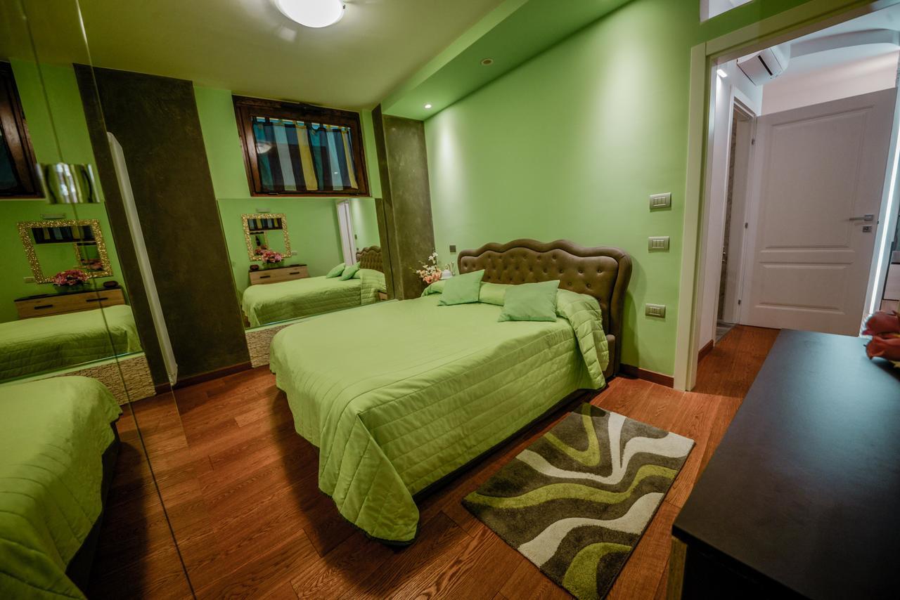 Appartamenti Luxury Arco Bagian luar foto